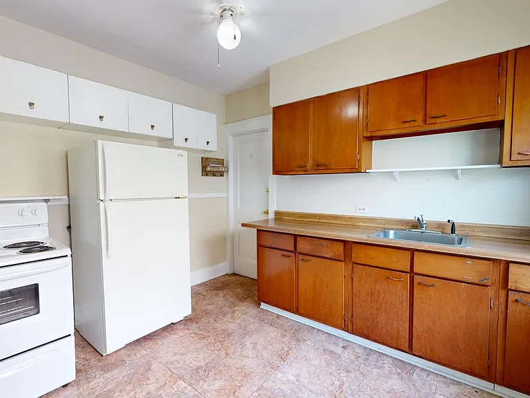 1285 Cranford Ave — Photo 15