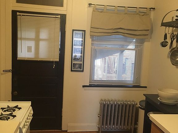 4th image of 4305 N Francisco Ave #2J