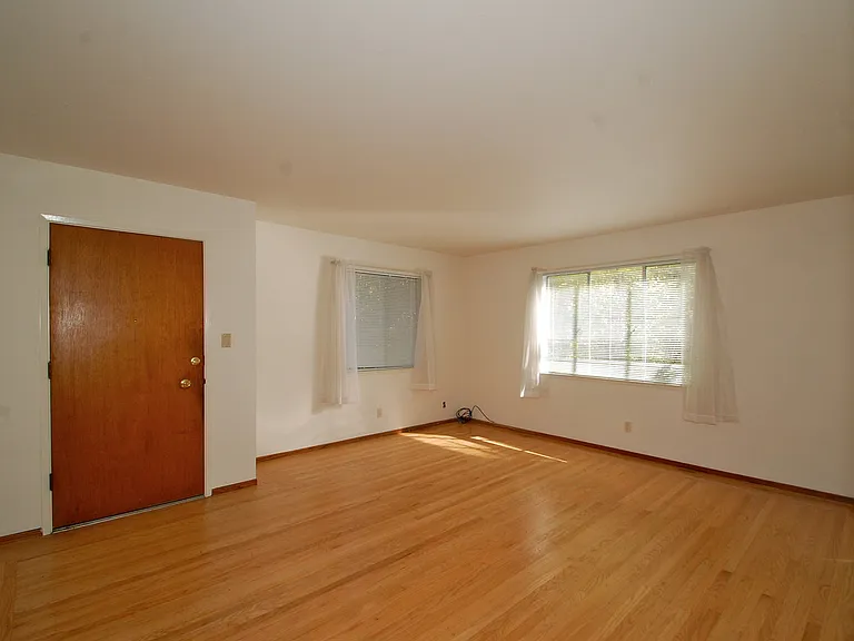 2910 Fulton St — Photo 7