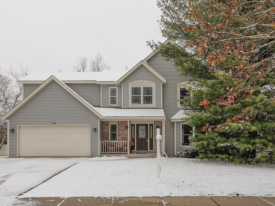 5698 Tradewind Dr-201