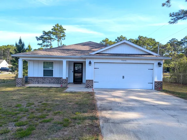 9044 Quail Roost Dr, Navarre, FL 32566