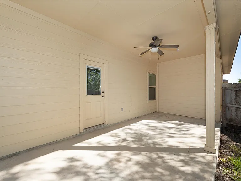 245 Joanne Loop #B — Photo 32