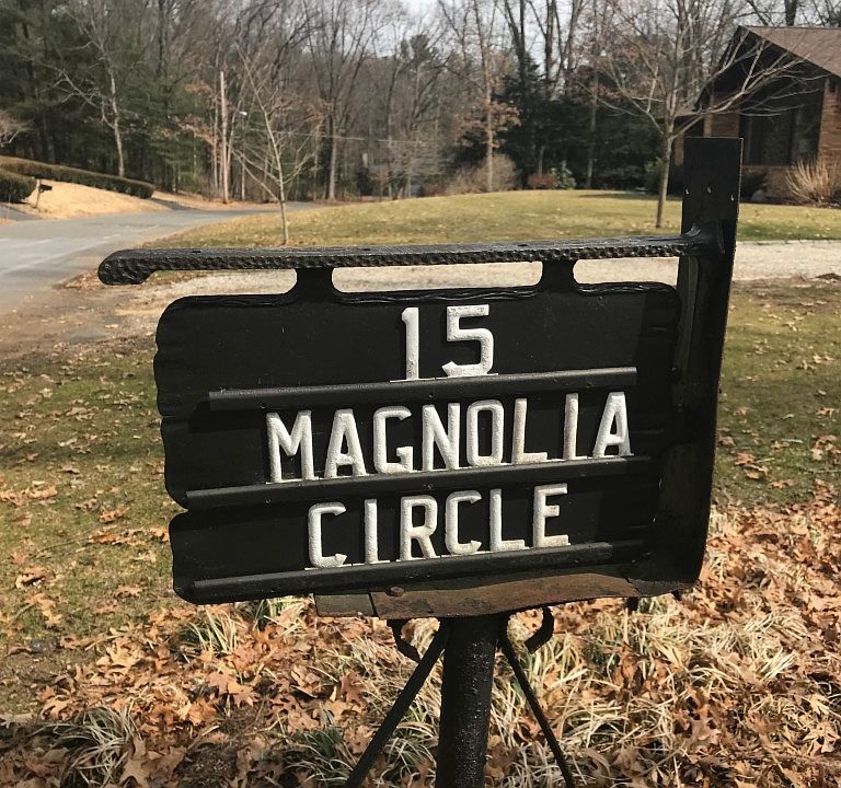 2nd image of 15 Magnolia Cir
