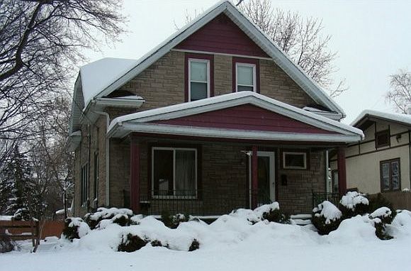 1st image of 1113 E Parkway Ave