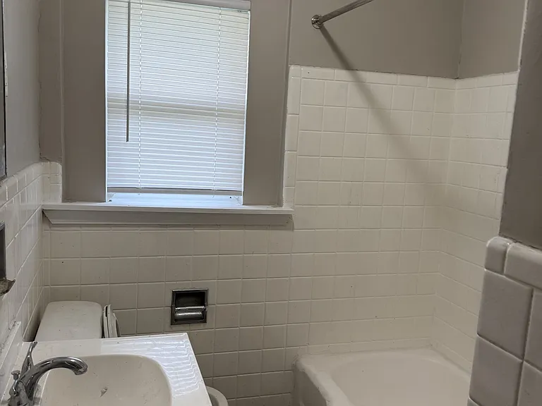 3679-3685 Otterbein Ave #3683 — Photo 5