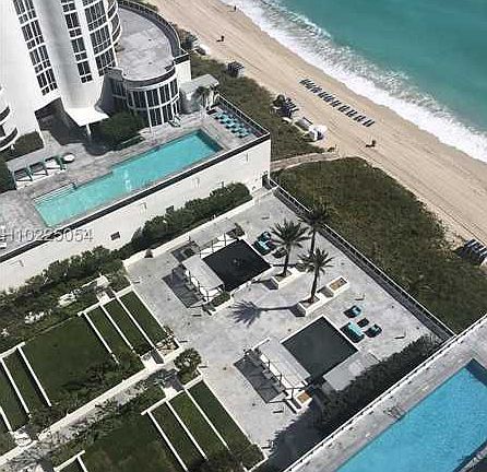 4th image of 15901 Collins Ave APT 1903