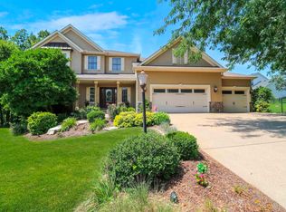 3916 W Crestridge Ct, Peoria, IL 61615