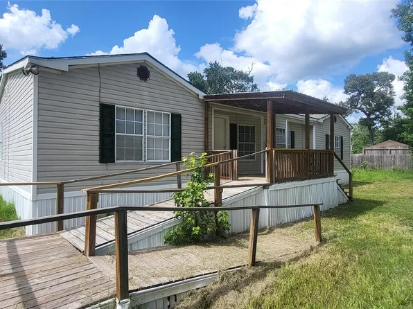 16711 Lake Cir, Conroe, TX 77302