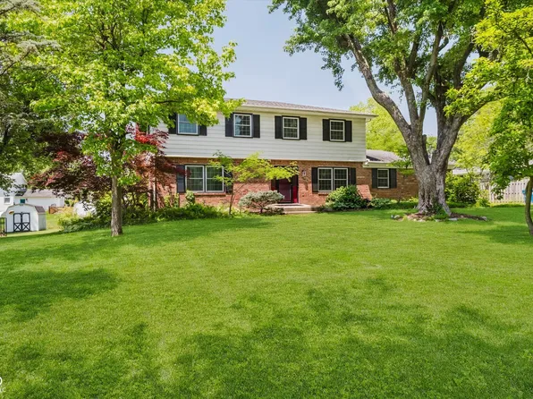 6146 Rucker Rd, Indianapolis, IN 46220