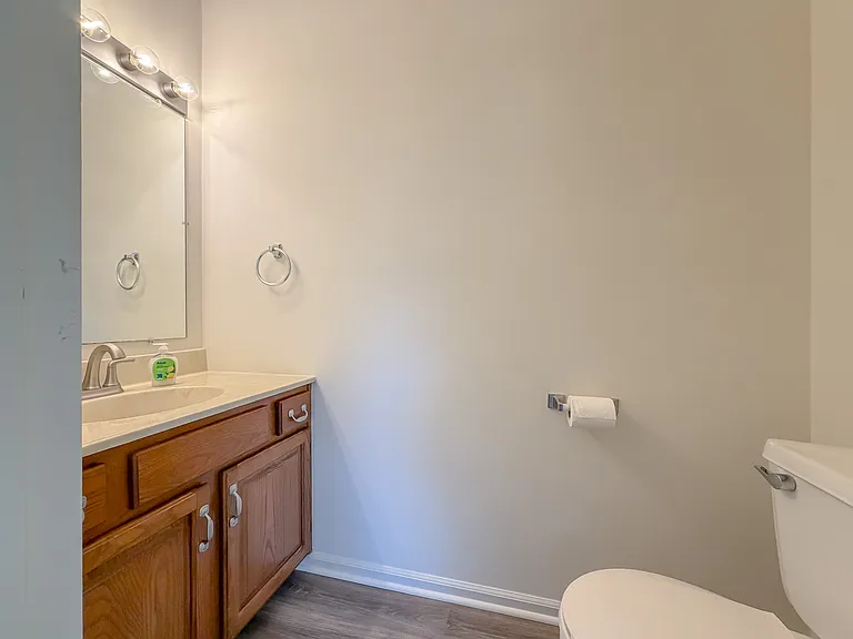 28 Pheasant Ln — Photo 14