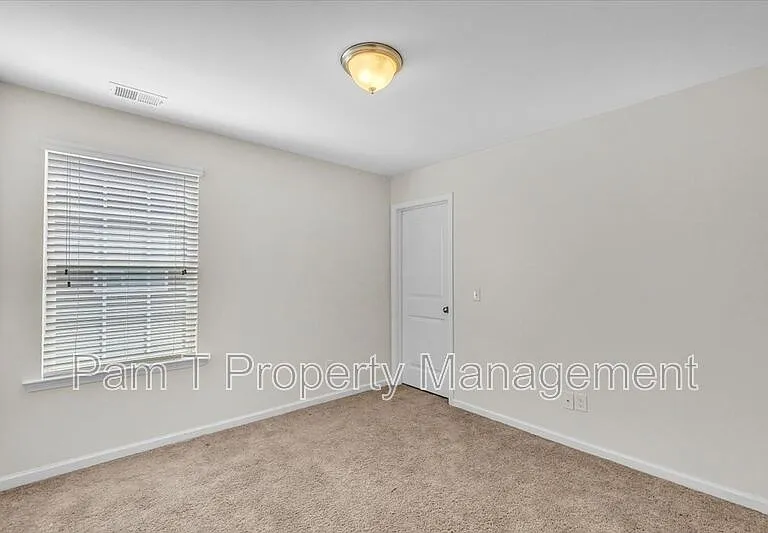356 Casey Dr — Photo 31