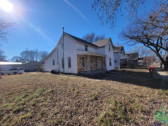 3rd image of 515 NW 7th St