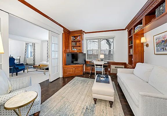5th image of 1025 5th Ave #2CS
