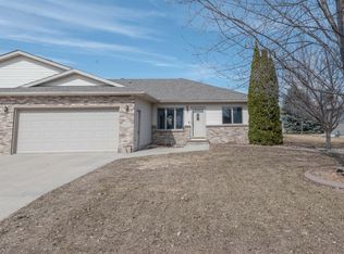 1002 9th Ave SE, Barnesville, MN 56514