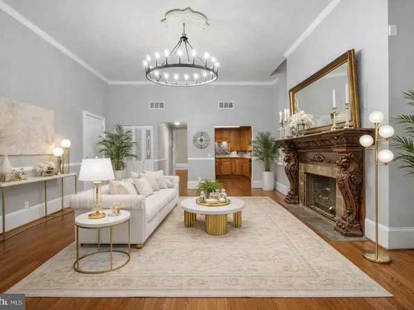 3 W Mount Vernon Pl Unit 1, Baltimore, MD 21201