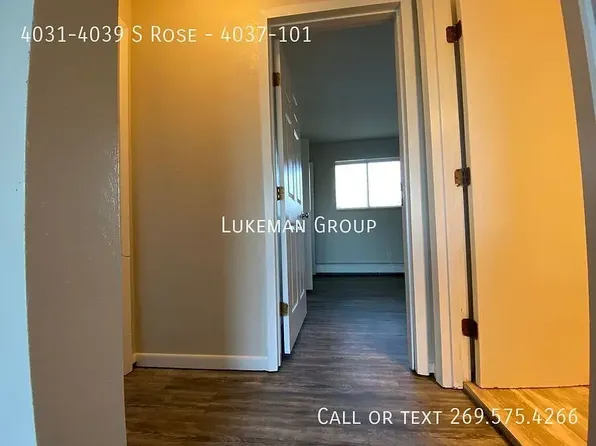 Oakhurst Apartments, 4037 S Rose St APT 201, Kalamazoo, MI 49001