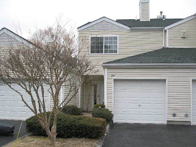 1st image of 204 Gothic Cir