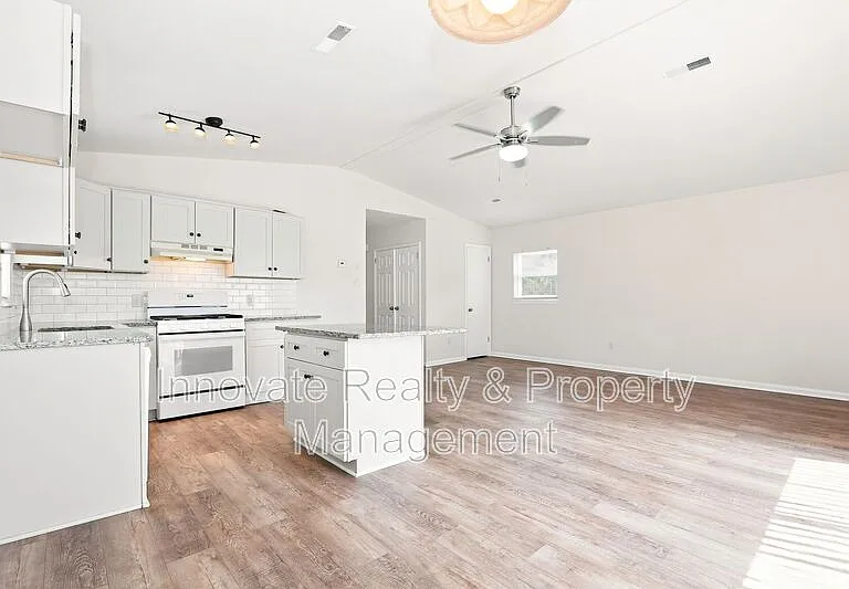 2824 Moreland Rd #2 — Photo 5