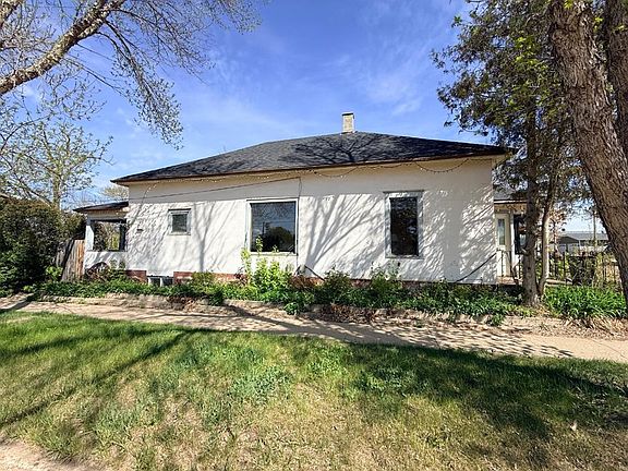3rd image of 4802 E 47th St