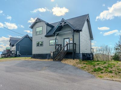 2053 Eagle Feather Dr, Sevierville, TN, 37876