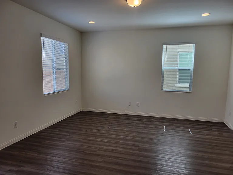 8056 Kings Guard St — Photo 11