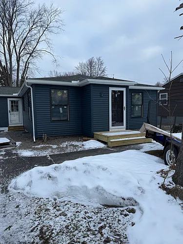 34 Charles Ave Photo 1