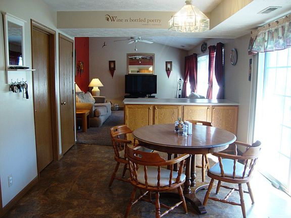 5th image of 311 Cromwell Ct