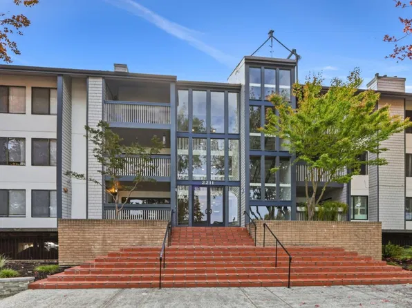 2211 Latham St APT 108, Mountain View, CA 94040