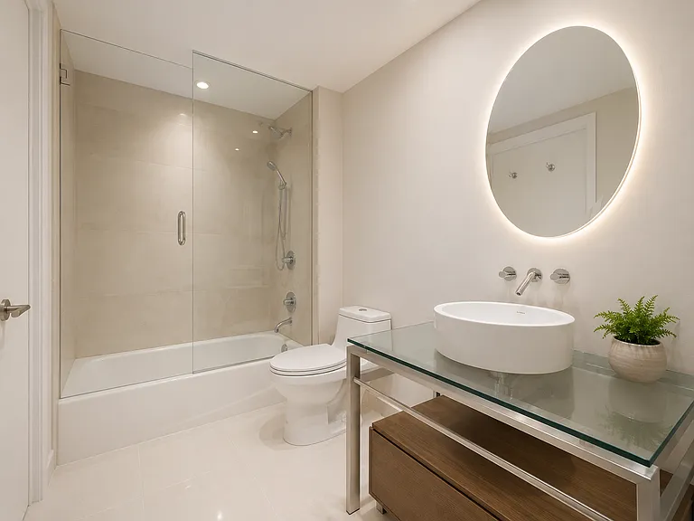 6000 Collins Ave #313 — Photo 7