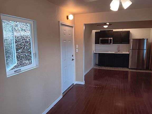2nd image of 2057 Redding Ave
