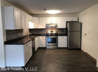 24 Hamilton St APT 1, Saugus, MA 01906