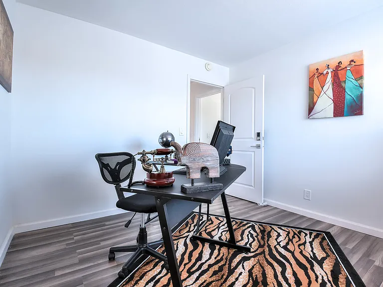 145 Tonopah Dr — Photo 19