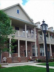 1st image of 410 Old Pine Way #1