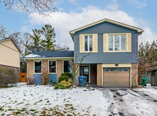 2619 Spruce Needle Dr, Mississauga, ON L5L1M8
