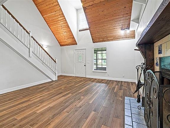 3rd image of 420 61st Ave