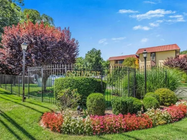 14 Granada Crescent #6, White Plains, NY 10603