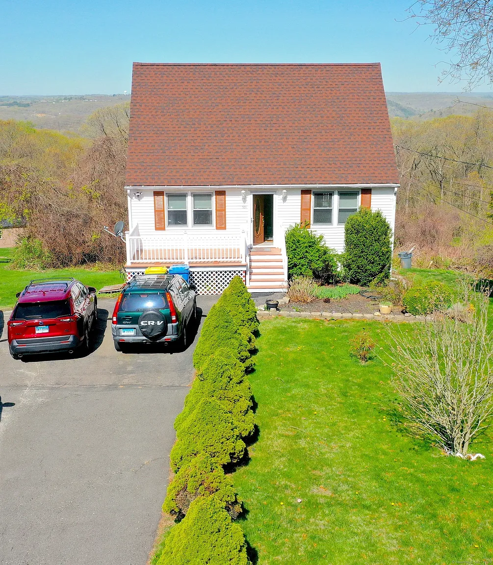 701 Bucks Hill Road photo 1