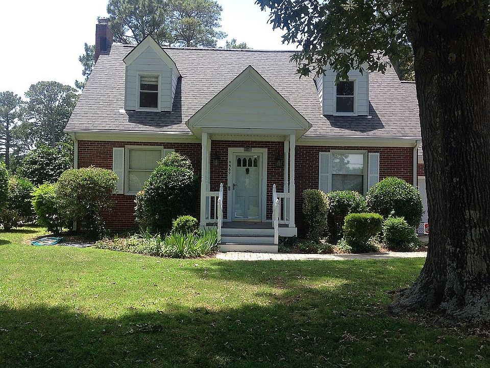 4469 Lee Ave
