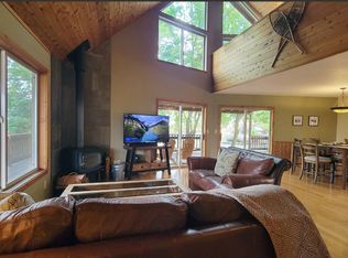 1404 Talent Ave, Talent, OR 97540