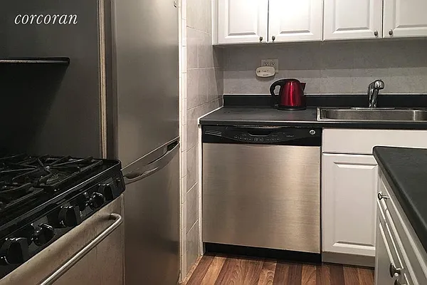 Rented by Corcoran | media 16