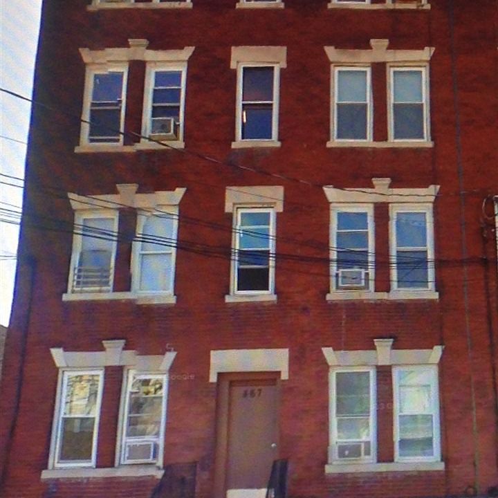 1st image of 467-469 Pavonia Ave #2R