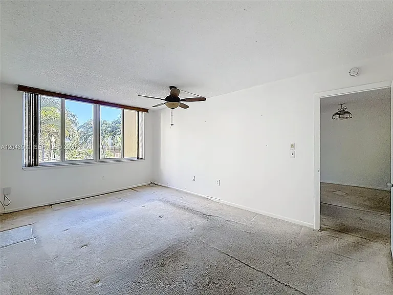 6750 Royal Palm Blvd #209E — Photo 8