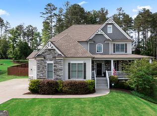 19 Riverview Trl, Euharlee, GA 30145