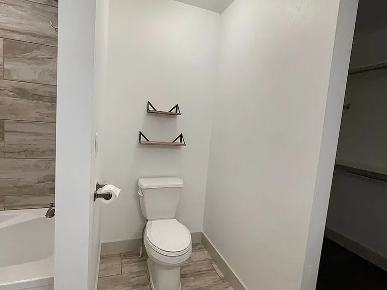 280 E Brigham Ln #290-N — Photo 11
