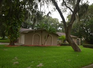 1456 S Ridgelane Cir, Clearwater, FL 33755