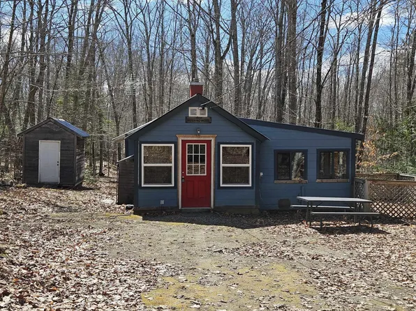 11 Blue Jay Way, Fayette, ME 04349