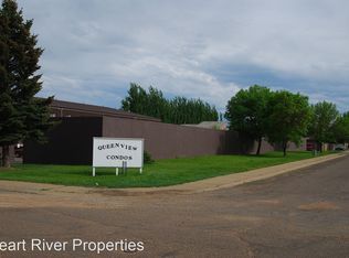 665 23rd St W APT 20, Dickinson, ND 58601