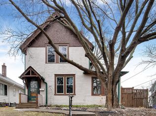 2079 Goodrich Ave, Saint Paul, MN 55105