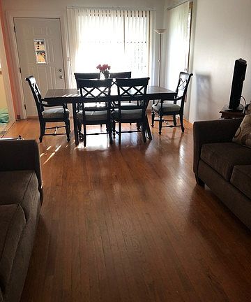 4th image of 1811 N 36th Ave