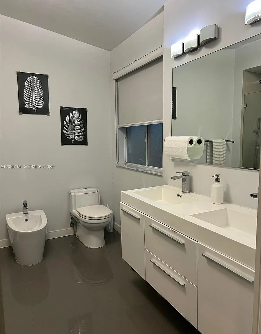 3 bed, 2.5 bath, 1533 sqft, $3,600 — Photo 3